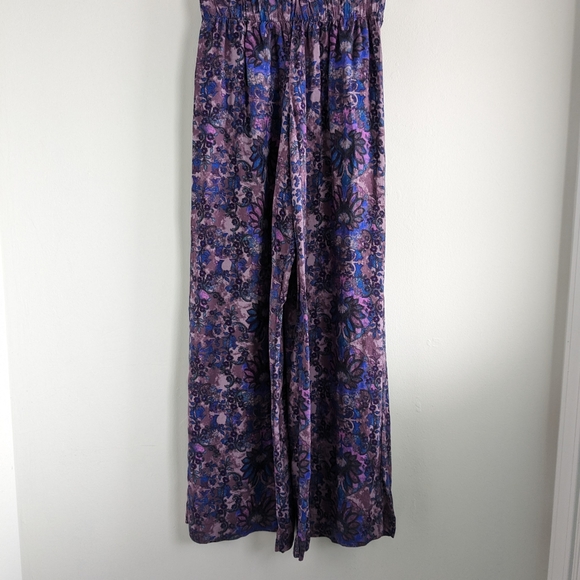 Mossimo Super Wide Leg Flowy Floral Pants - Small - Picture 2 of 5